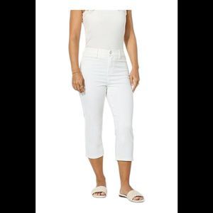 DG2 Women's Effortless Stretch Denim Tri-Fit Capri White - Regular